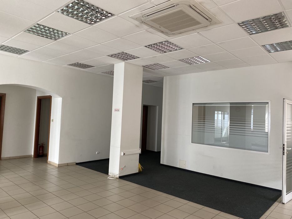 Lokal usługowy 140m2 Łowicz