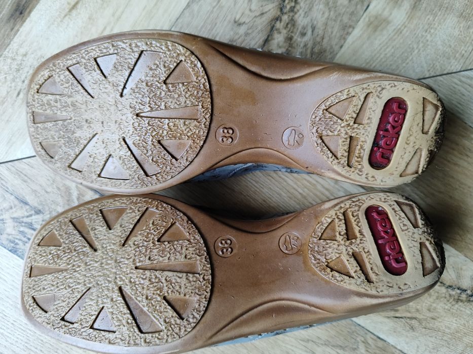 Buty Rieker r. 38 wkładka antistress
