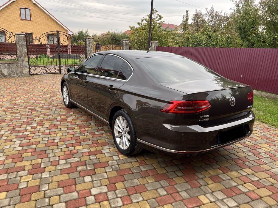 Продаж Passat b8