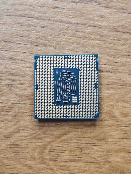Процессор intel core i7 7700 4 ядра 8 потоков 4.2 Ггц идеал гарантия 1151 сокет 7-е поколение интел