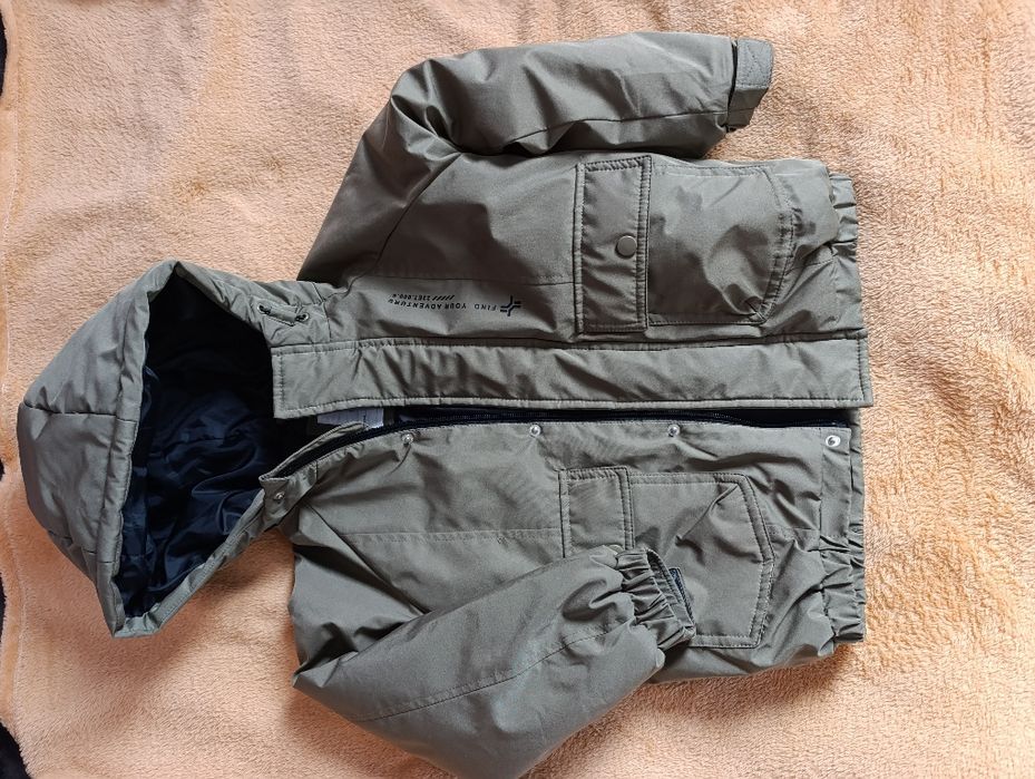 Продам куртку для хлопчика