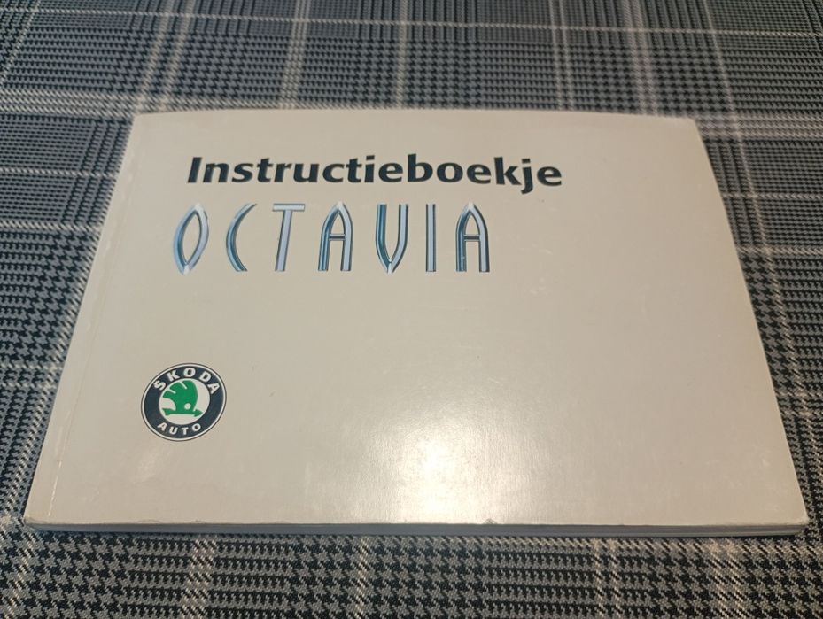 SKODA OCTAVIA 1 Instrukcja Obsługi Książka 1998