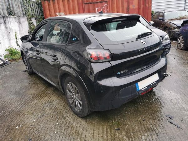 Peugeot e-208 Active Pack | Carros Sinistrados / Elétrico / Nacional