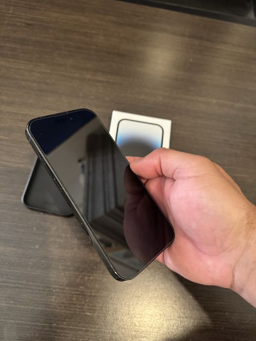 iPhone 14 Pro in pristine condition. Hands-on demonstration in Viana do Castelo64752104000385121