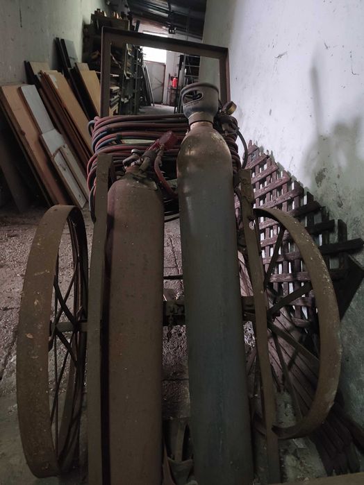 Zestaw spawalniczy gazowy na wózku