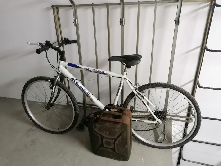 Vendo bicicleta em bom estado,ou troco por sucata