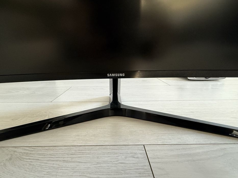 Monitor samsung 27 cali