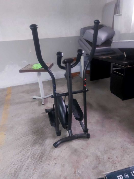 Elíptica Domyos 100