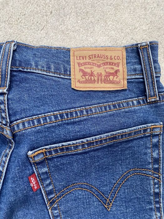 Джинси Levi’s майже нові