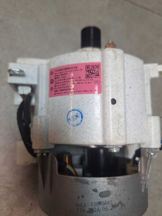 Silnik do pralki HISENSE WF5S1045BW/PL