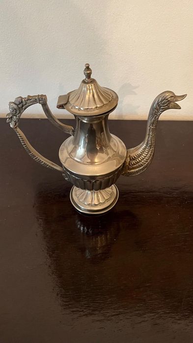 Serviço de chá e café em casquinha vintage