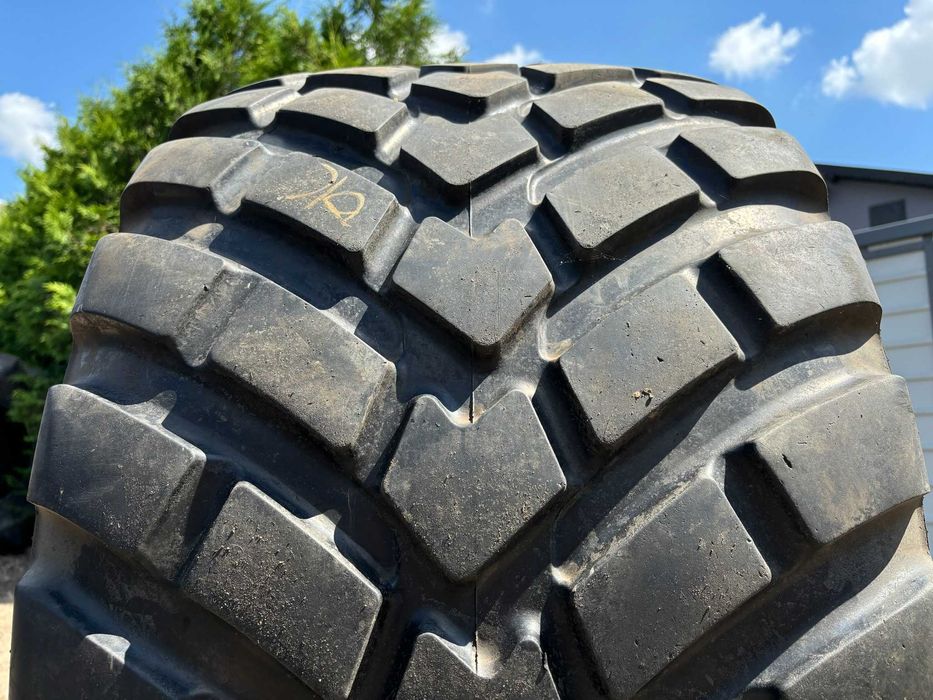 OPONA ROLNICZA 560/45 22.5 560/45R22.5 560/45/22.5 BKT FL 693M (80%)