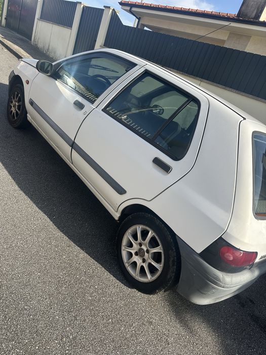 Reno clio pegar e andar