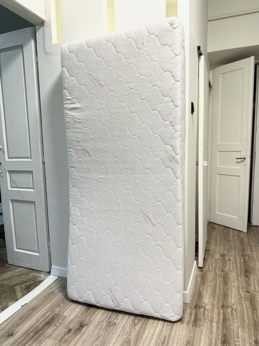 Матрас безпружинний 90x200 DREAMZONE