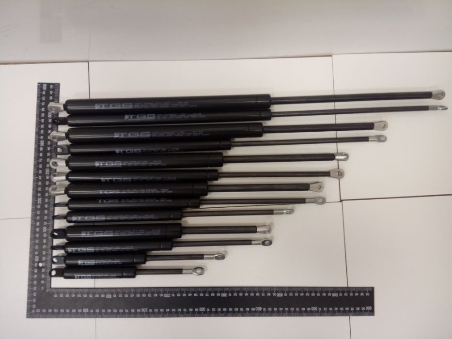 Газовий амортизатор ,газліфт, газовий демпфер