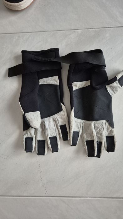 Luvas de  mergulho