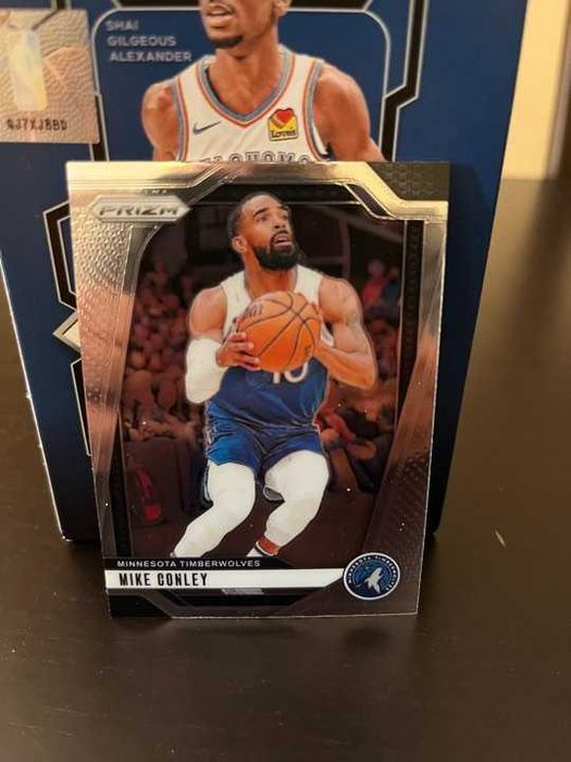 Mike Conley #137 Prizm NBA 2024-25 Minnesota Timberwolves