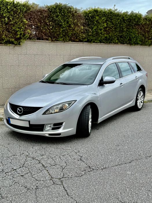 Mazda 6 pegar e andar