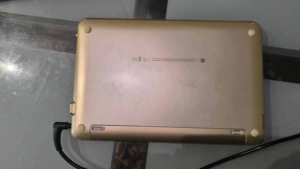 HP MINI 210-1099er