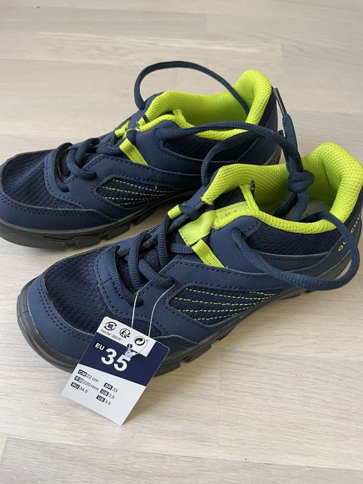 Детские осенние кроссовки Decathlon 22 см