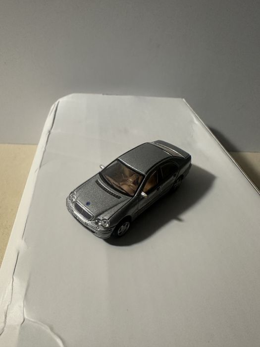 Mercedes class C escala 1:87