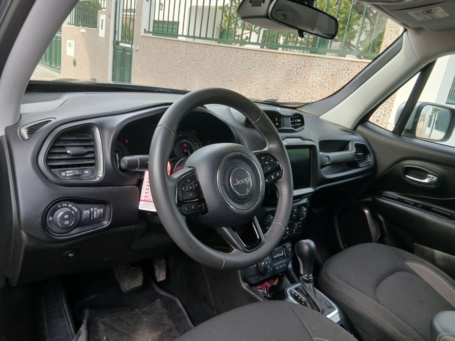 Jeep renegate  PHEV 4xe eletrico/gasolina