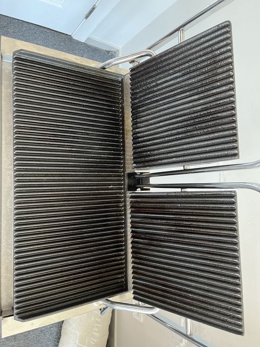 GoodFood Подвійний Гриль контактний ECG20RR