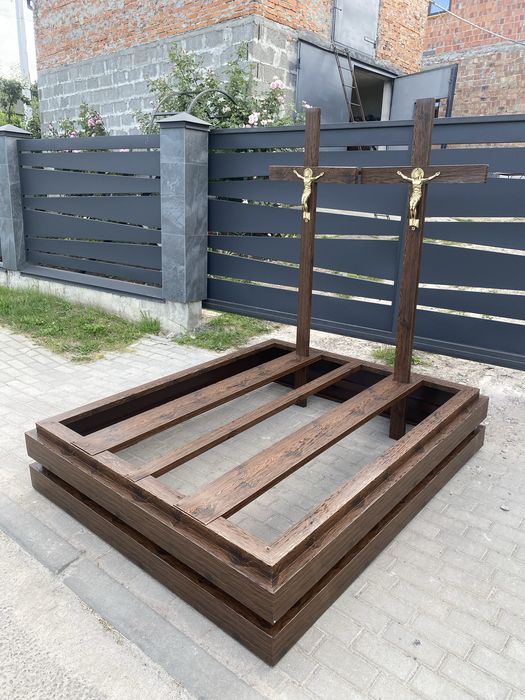 Надгробок