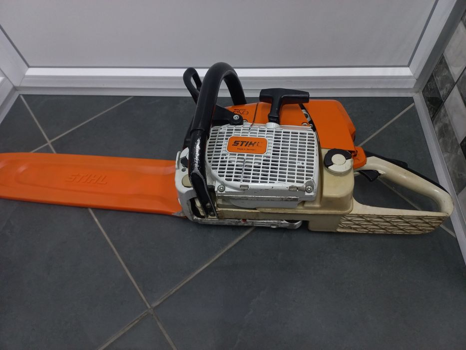 Професійна бензопила   STIHL-440