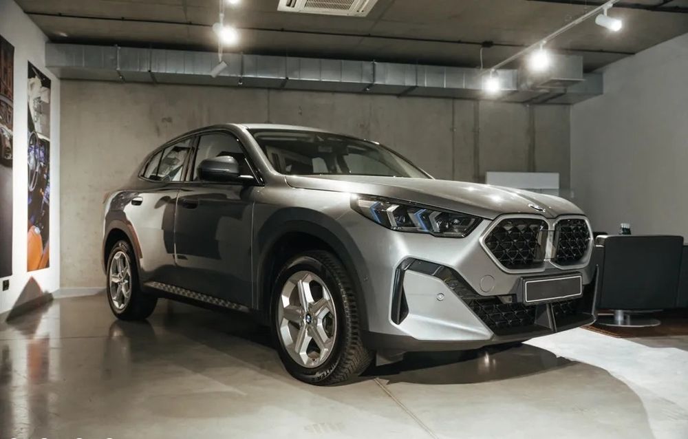 BMW X2