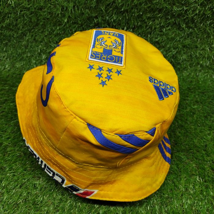 Czapka buckethats Tigres Uanl
