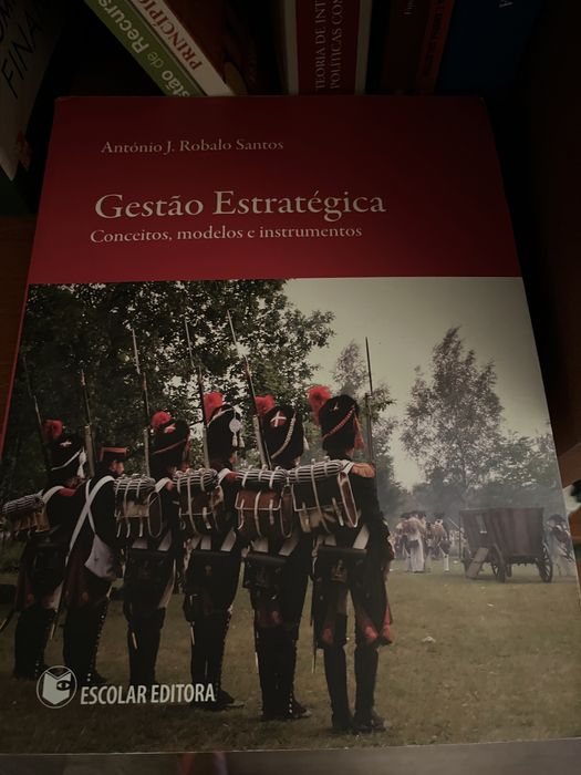 Livros técnicos de Gestão, Economia, Finanças, Marketing