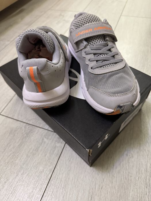 Кросівки Under Armour UK 2