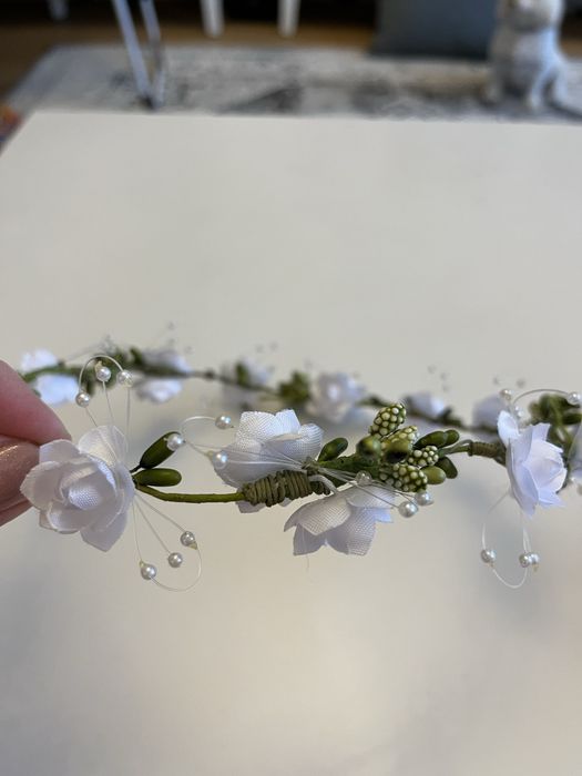 Wianek i opaska komunijna