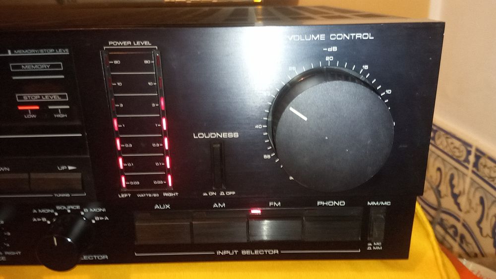 Amplificador Kenwood com radio