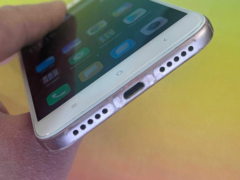 Телефон  REDMI 4X  2/16