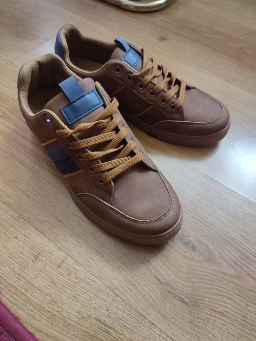 Buty męskie 42...