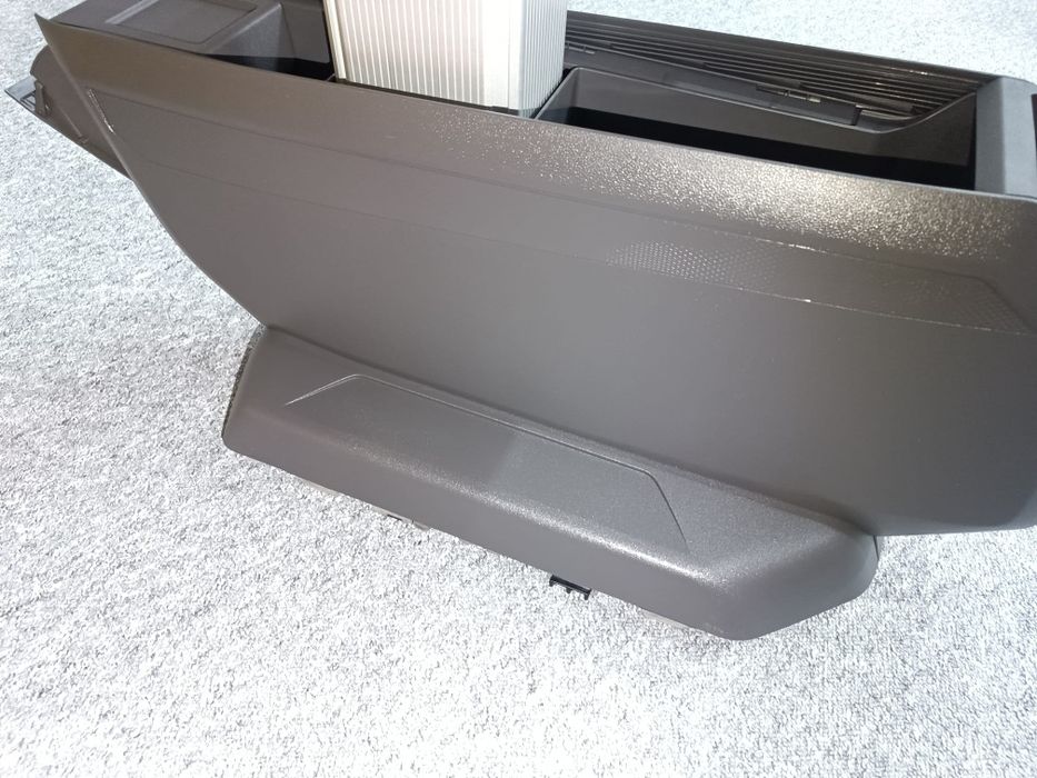 Stoliki VW T7 Multivan