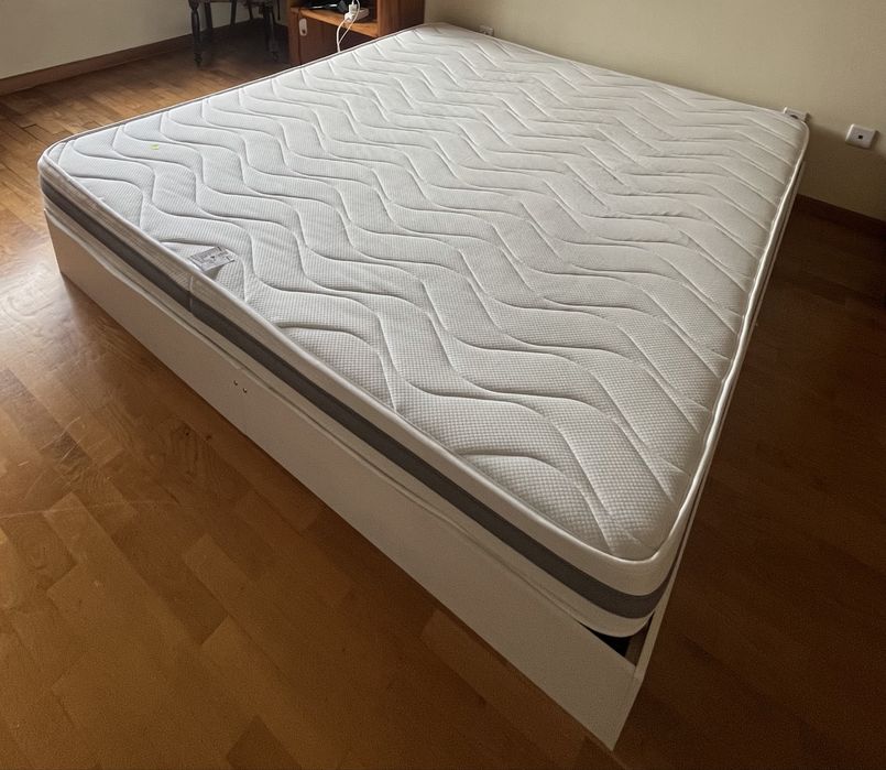 Cama + colchão