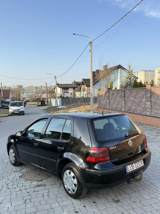 Продам фольцваген гольф 1,4 бенз
