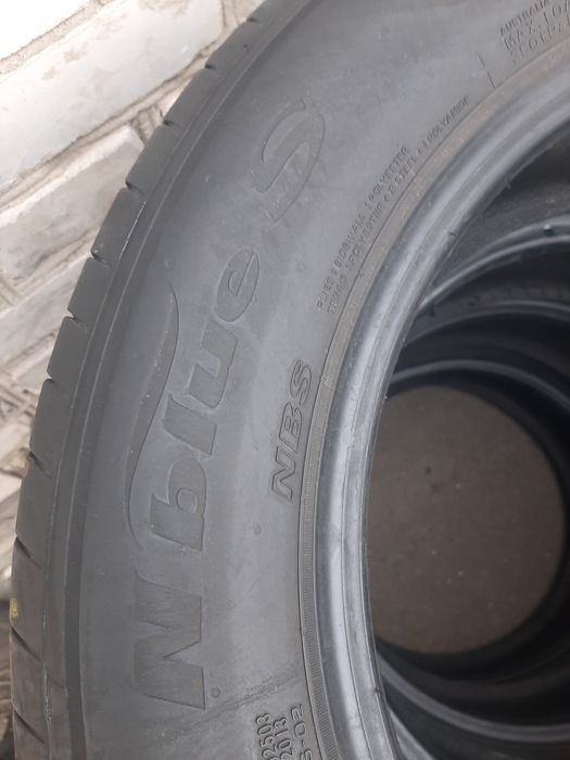 Шини б/у 205/60R16 Nexen літо.