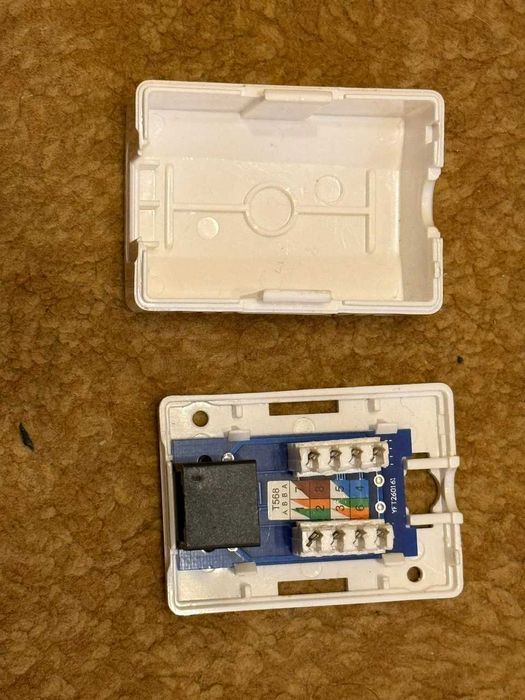 Gniazdko sieciowe RJ45, jak nowe, sztuk 15