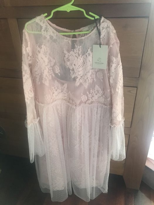 Vendo vestido de cerimónia, novo