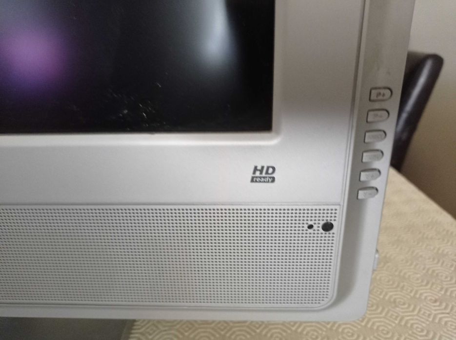 televisão LCD cinzento claro64332102185089121