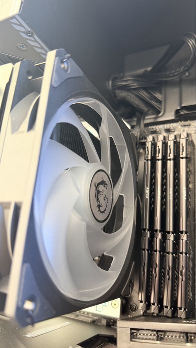 PC Gamer - High End