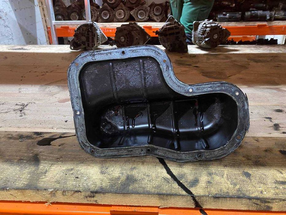 Піддон поддон масляний 2.5dci YD25DDTI  Nissan Navara D40 Pathfinder R51