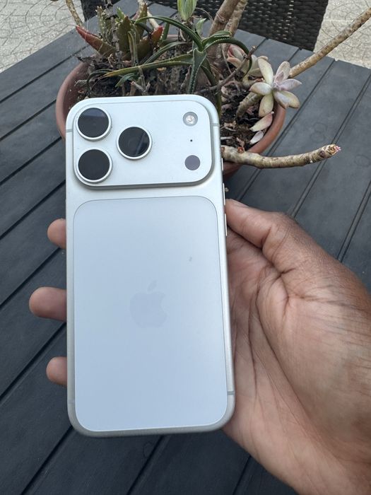 Iphone 17 pro 256gb