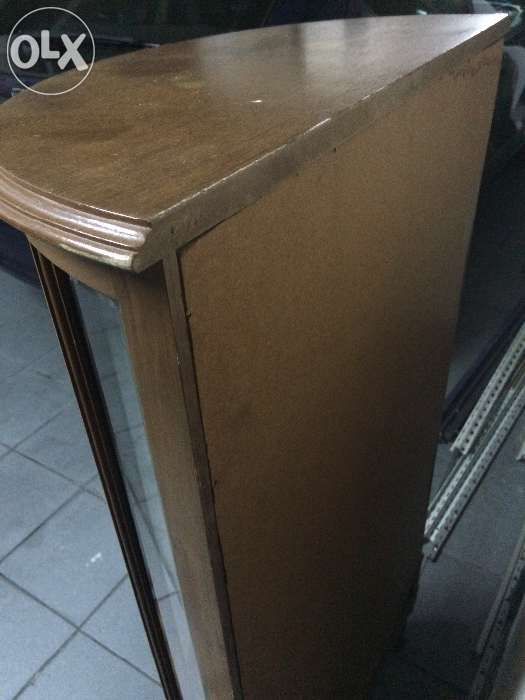 Móvel vitrine antigo
