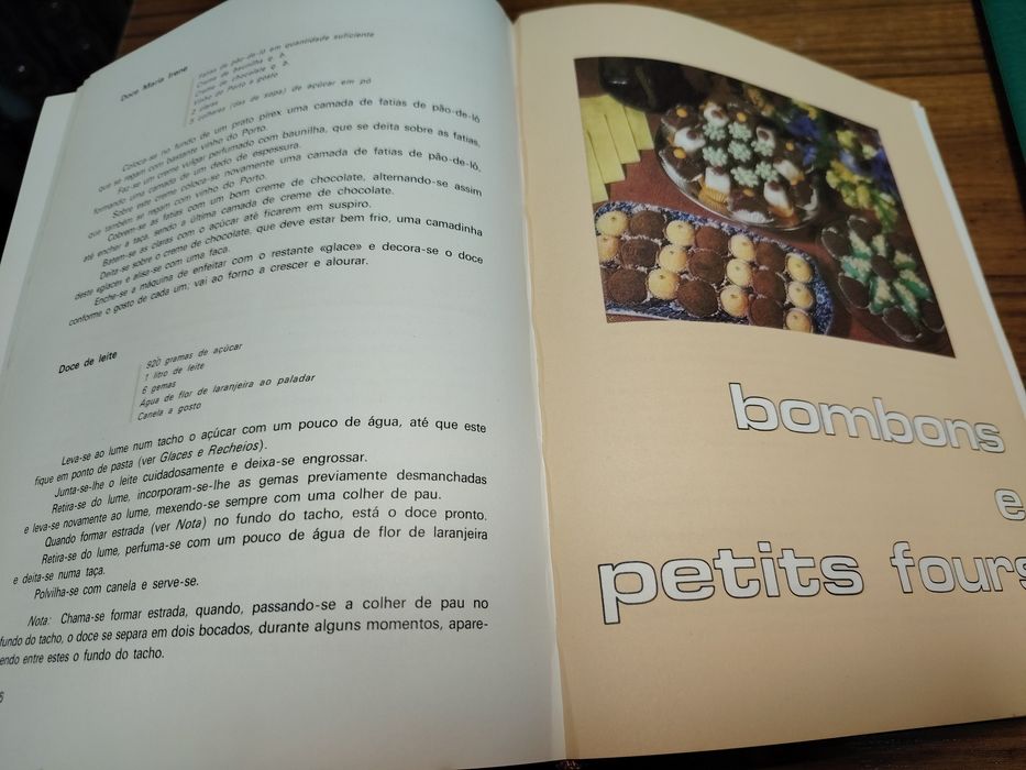 Livro de Culinária Tesouros das Cozinheiras