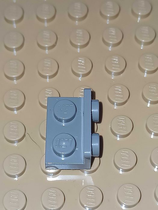 Lego 1x2 łamany ciemny siwy 99780 za 2 szt